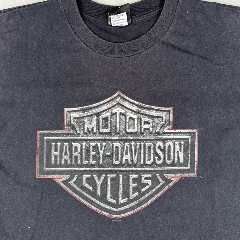 Vintage 2006 Harley Davidson Bar Shield T Shirt Milwaukee USA Made Large